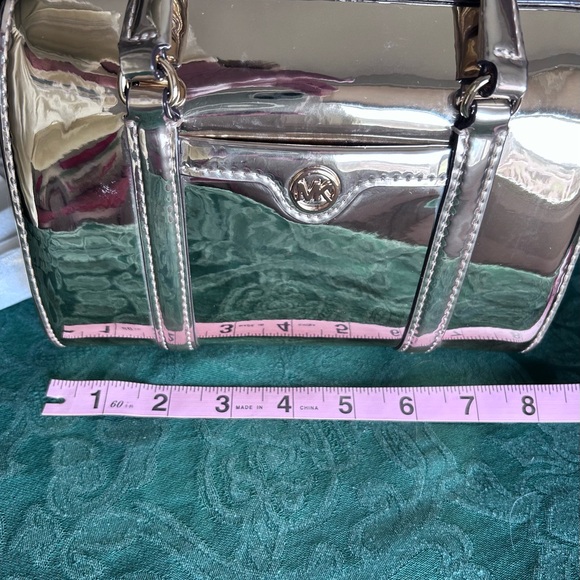 Metallic Gold MICHAEL KORS Small Duffle Crossbody/ Pale Gold - Picture 6 of 9